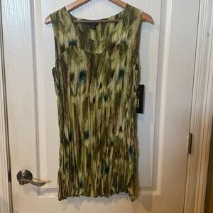 Sunny Taylor mini dress size L short sleeve pleated NWT